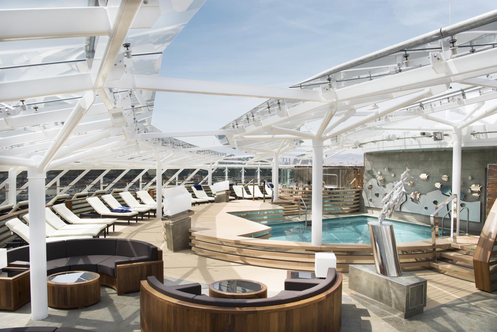 MSC Meraviglia, MSC Yacht Club Pool